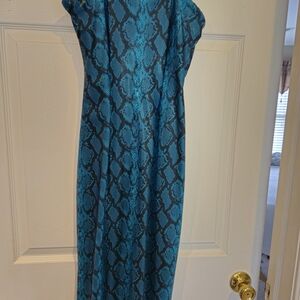 Arden B Blue Snake Print Midi Dress